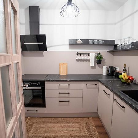 Apartman Niko Ливно Экстерьер фото